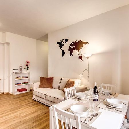 Aura Paradise Apartment ローマ エクステリア 写真