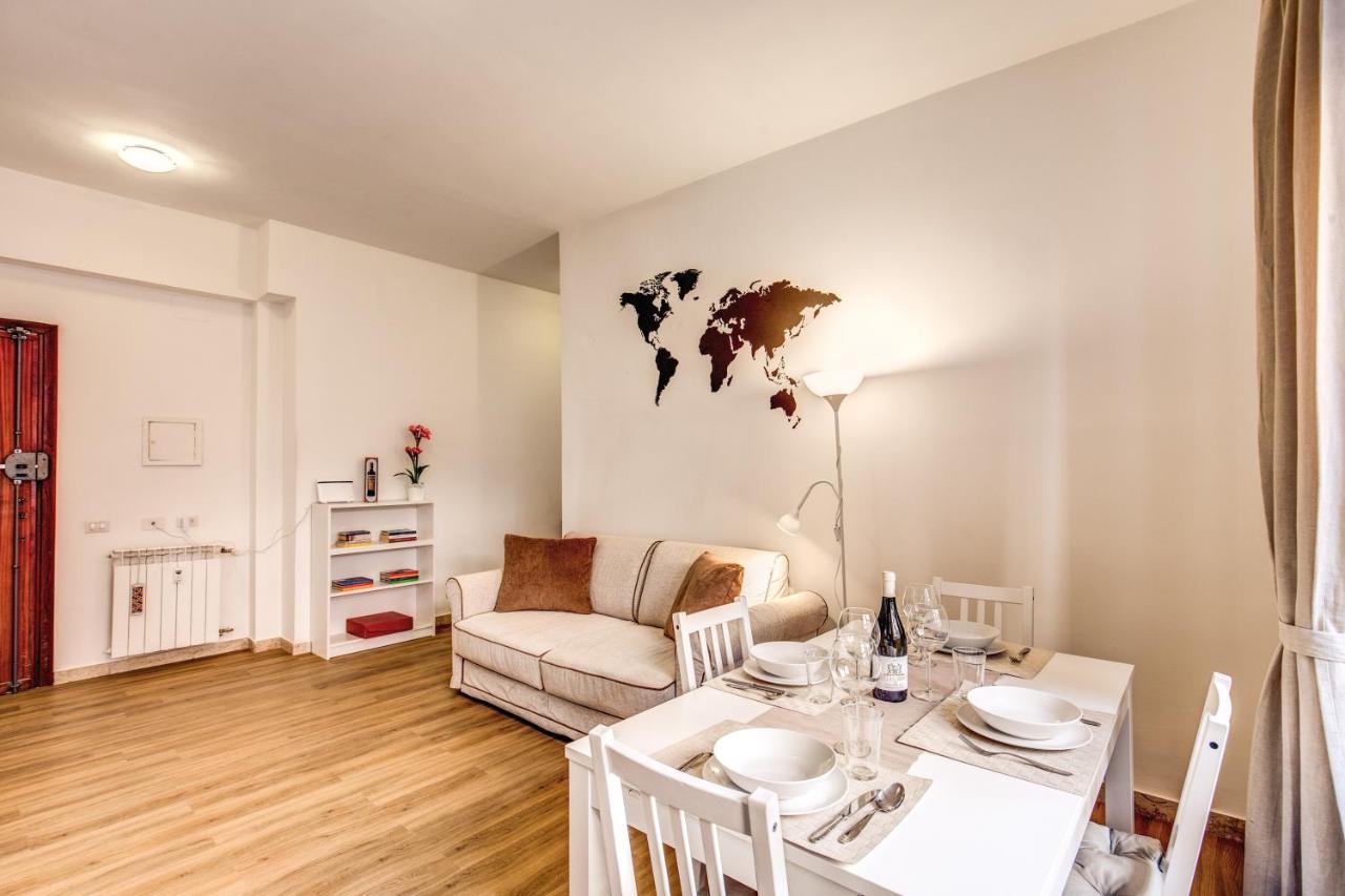Aura Paradise Apartment ローマ エクステリア 写真