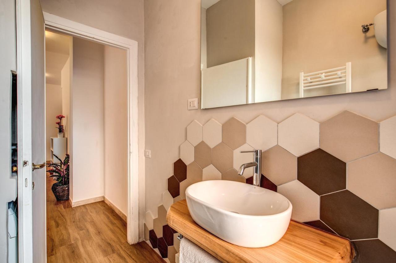 Aura Paradise Apartment ローマ エクステリア 写真