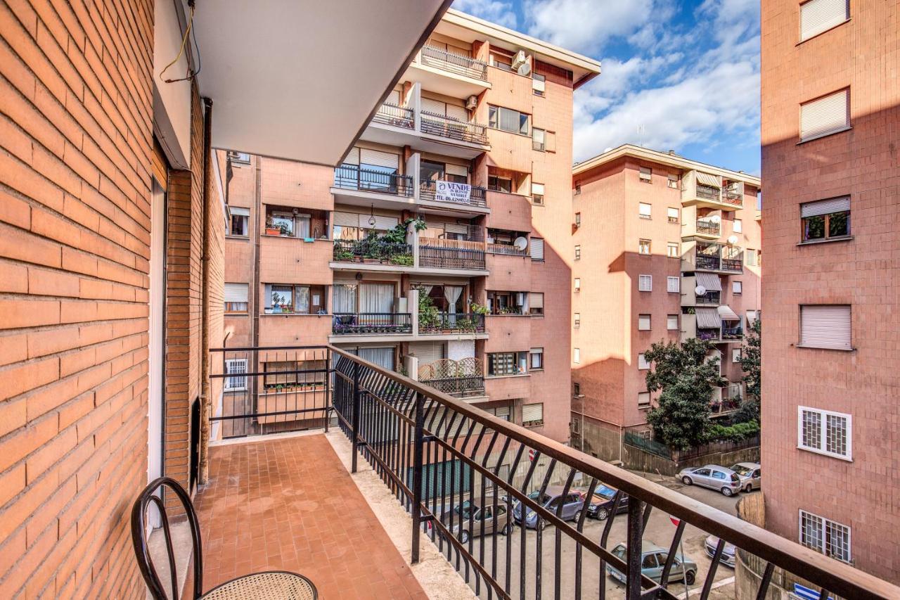 Aura Paradise Apartment ローマ エクステリア 写真